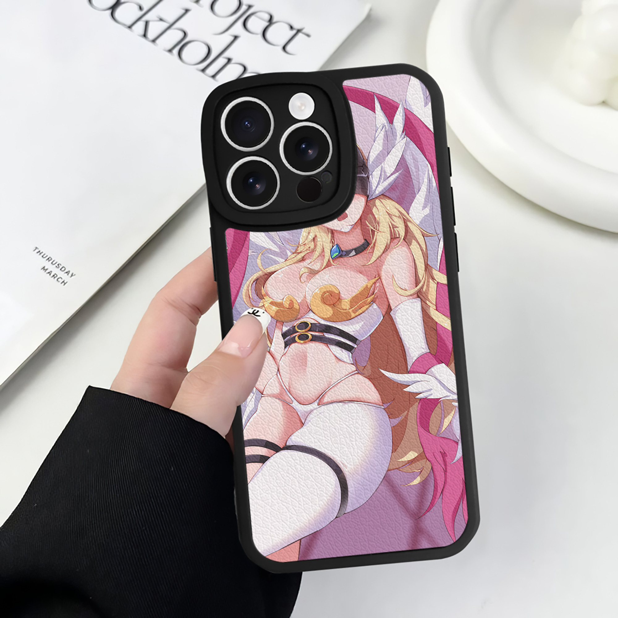 （画像用） Digimon デジタルモンスター/デジモン 【iPhone 16シリーズ対応】シリコンスマホケース（レザー調） 材質：シリコン
